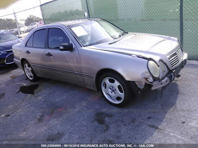 WDBJF70J71X057940 - 2001 MERCEDES-BENZ E 430 GOLD photo 1