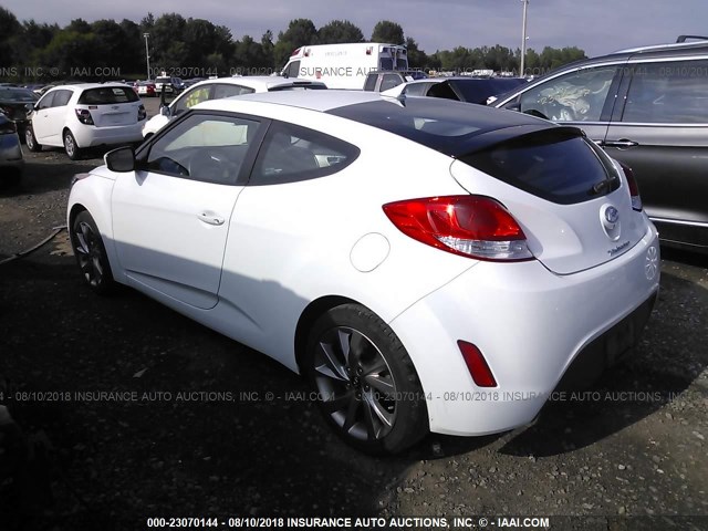 KMHTC6AD7HU309697 - 2017 HYUNDAI VELOSTER WHITE photo 3