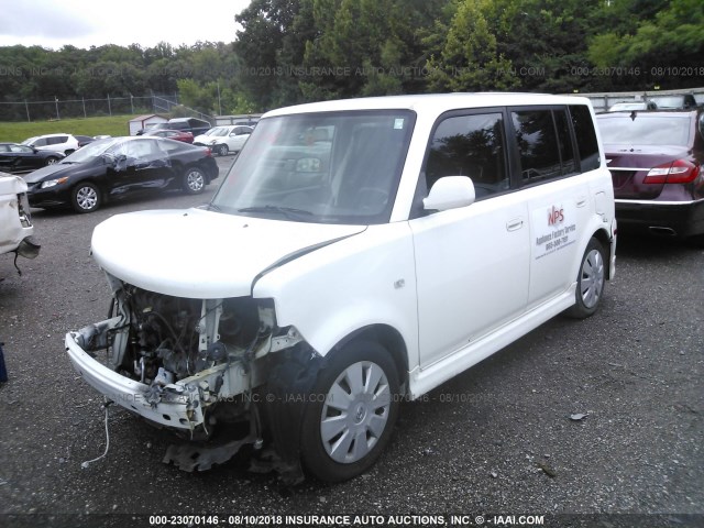 JTLKT324664084641 - 2006 TOYOTA SCION XB Blanco foto 2