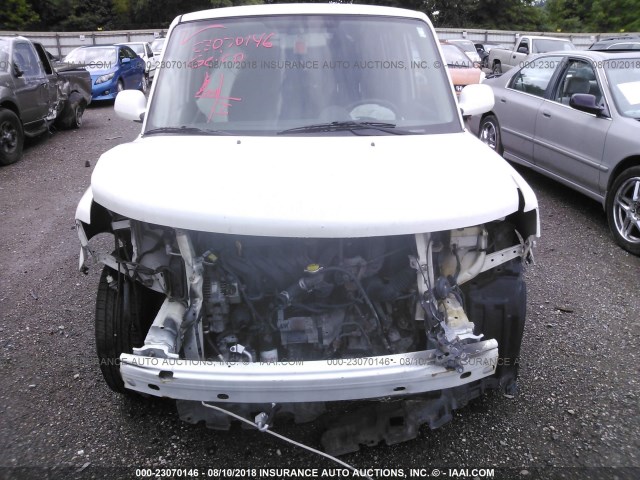JTLKT324664084641 - 2006 TOYOTA SCION XB Blanco foto 6