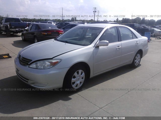 4T1BE32K52U528652 - 2002 TOYOTA CAMRY LE/XLE/SE Gümüş foto 2