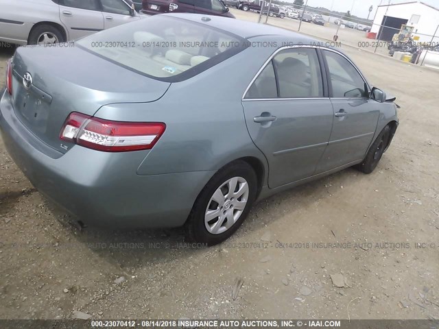 4T4BF3EK5BR123969 - 2011 TOYOTA CAMRY SE/LE/XLE მწვანე ფოტო 4