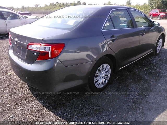 4T1BF1FKXCU134965 - 2012 TOYOTA CAMRY SE/LE/XLE 灰色 照片 4