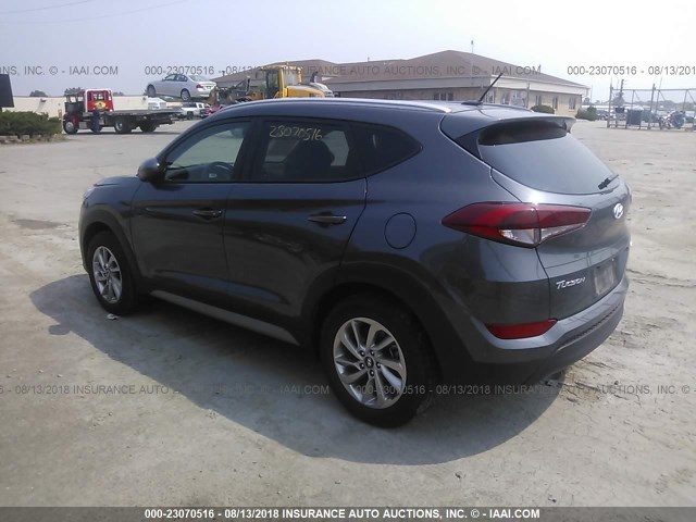 KM8J3CA45HU469406 - 2017 HYUNDAI TUCSON GRAY photo 3