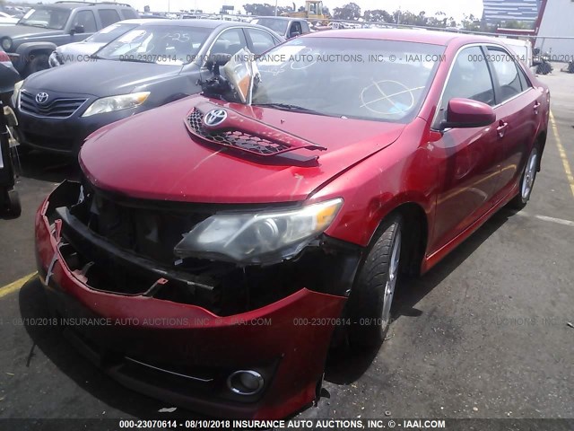 4T1BF1FK9CU622515 - 2012 TOYOTA CAMRY SE/LE/XLE 红色 照片 2