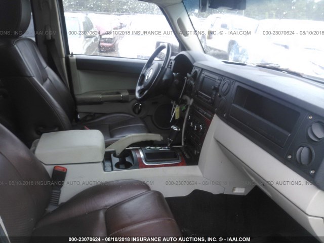 1J8HH58N46C125608 - 2006 JEEP COMMANDER LIMITED WHITE photo 5