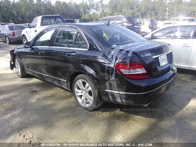 WDDGF5EB1BA450571 - 2011 MERCEDES-BENZ C 300 BLACK photo 3