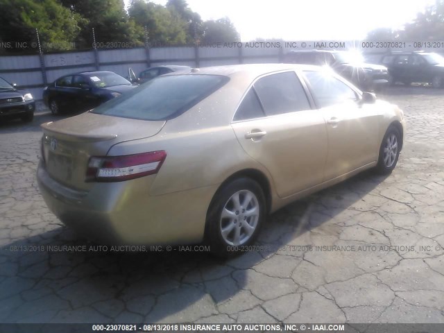 4T4BF3EK9BR155730 - 2011 TOYOTA CAMRY SE/LE/XLE GOLD photo 4