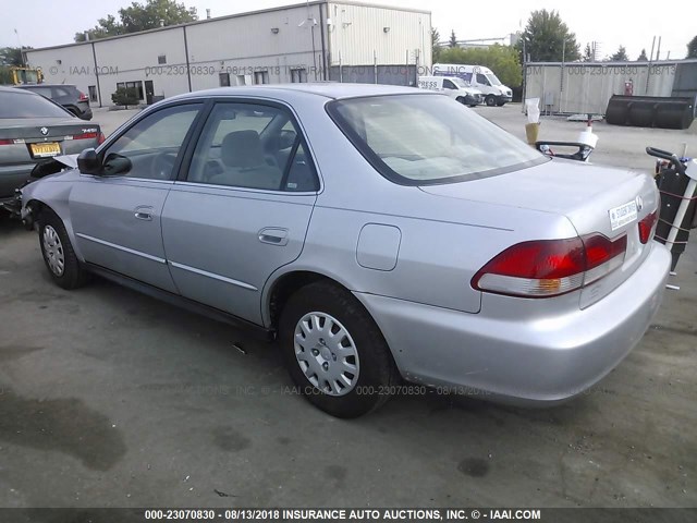 1HGCF86662A125072 - 2002 HONDA ACCORD VALUE SILVER photo 3