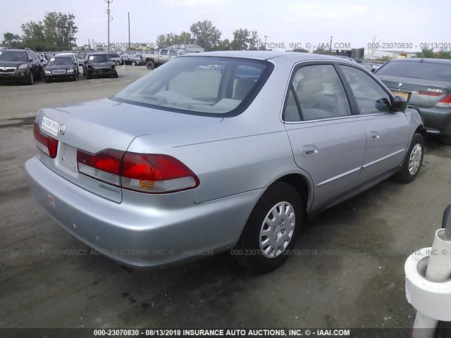 1HGCF86662A125072 - 2002 HONDA ACCORD VALUE SILVER photo 4