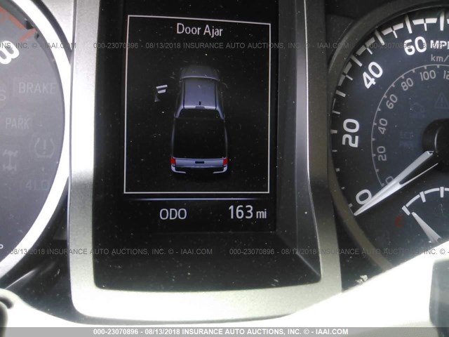 5TFCZ5AN2HX117379 - 2017 TOYOTA TACOMA DBL CAB/SR/TRDSPT/OR/PRO ვერცხლისფერი ფოტო 7