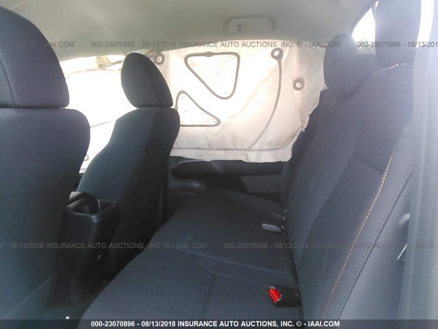 5TFCZ5AN2HX117379 - 2017 TOYOTA TACOMA DBL CAB/SR/TRDSPT/OR/PRO ვერცხლისფერი ფოტო 8