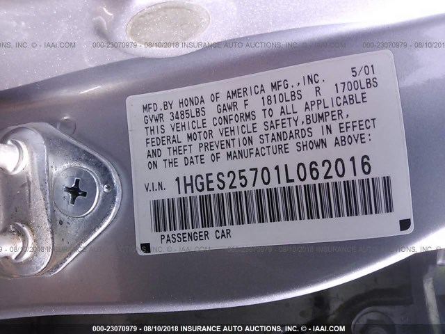 1HGES25701L062016 - 2001 HONDA CIVIC EX GRAY photo 9