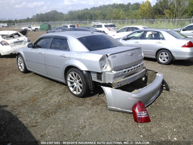 2C3LA73W47H608987 - 2007 CHRYSLER 300C SRT-8 SILVER photo 3