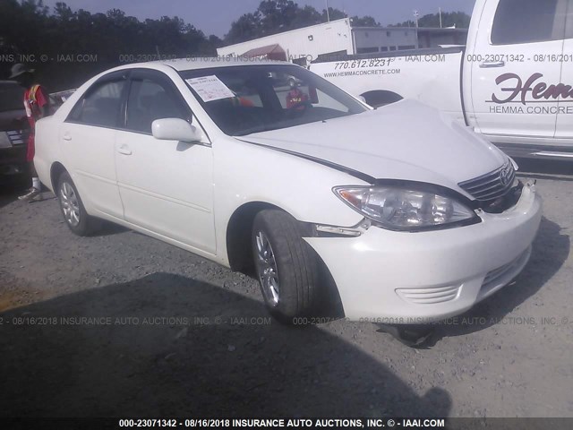 4T1BE32K36U702689 - 2006 TOYOTA CAMRY LE/XLE/SE 白色 照片 1