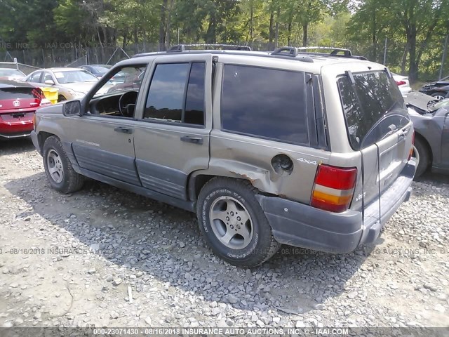 1J4GZ58S6WC370068 - 1998 JEEP GRAND CHEROKEE LAREDO/TSI GRAY photo 3