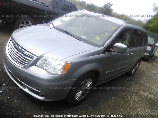 2C4RC1CG9DR681350 - 2013 CHRYSLER TOWN & COUNTRY TOURING L SILVER photo 2