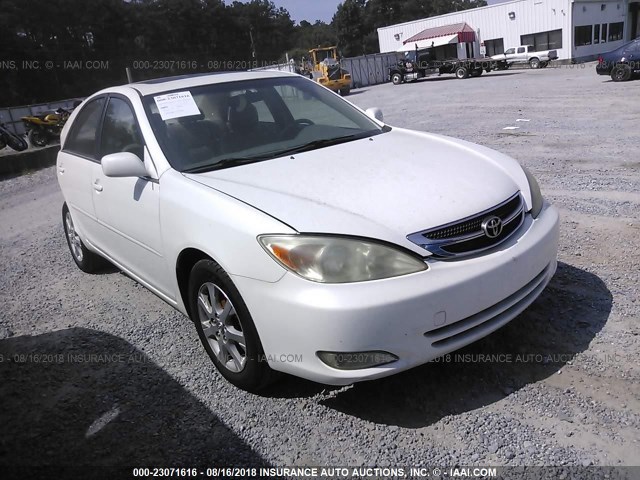 JTDBE32K140252985 - 2004 TOYOTA CAMRY LE/XLE 白色 照片 1
