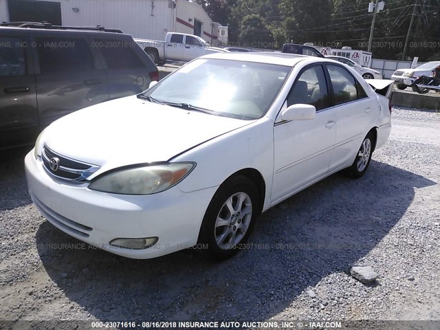 JTDBE32K140252985 - 2004 TOYOTA CAMRY LE/XLE 白色 照片 2