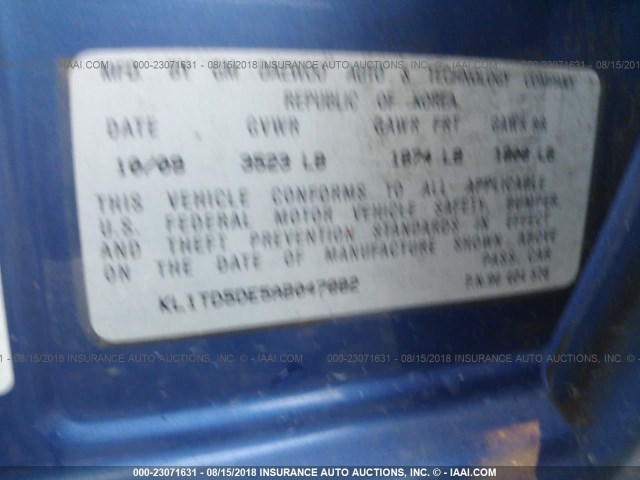 KL1TD5DE5AB047882 - 2010 CHEVROLET AVEO LS/LT 蓝色 照片 9