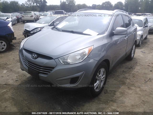 KM8JUCAC4AU093534 - 2010 HYUNDAI TUCSON GLS/LIMITED GRAY photo 2