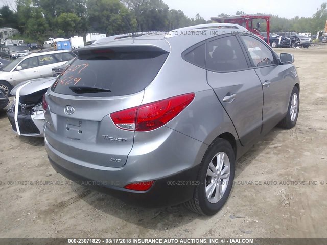 KM8JUCAC4AU093534 - 2010 HYUNDAI TUCSON GLS/LIMITED GRAY photo 4