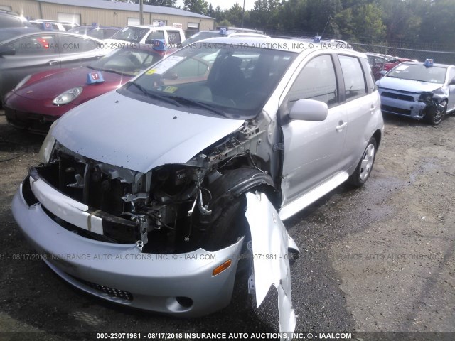 JTKKT624X50107897 - 2005 TOYOTA SCION XA SILVER photo 2