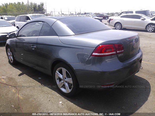 WVWFW7AH6CV007659 - 2012 VOLKSWAGEN EOS LUX/EXECUTIVE Szary zdjęcie 3