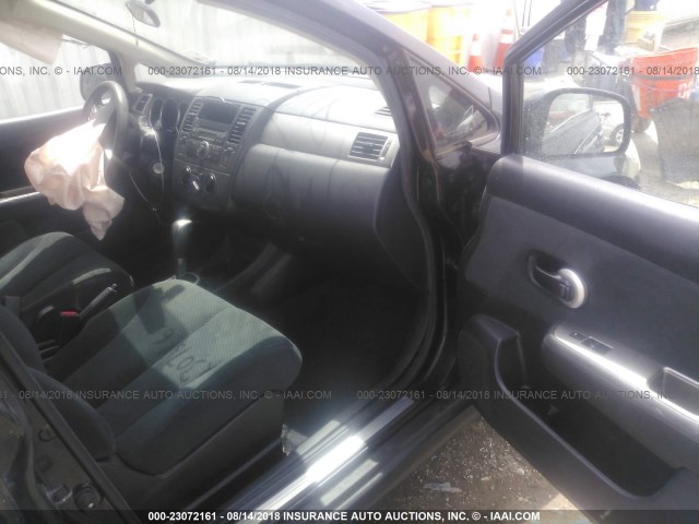 3N1BC1CP9BL503422 - 2011 NISSAN VERSA S/SL BLACK photo 5