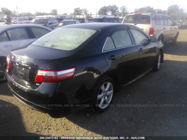 4T1BE46K19U825668 - 2009 TOYOTA CAMRY SE/LE/XLE შავი ფოტო 4