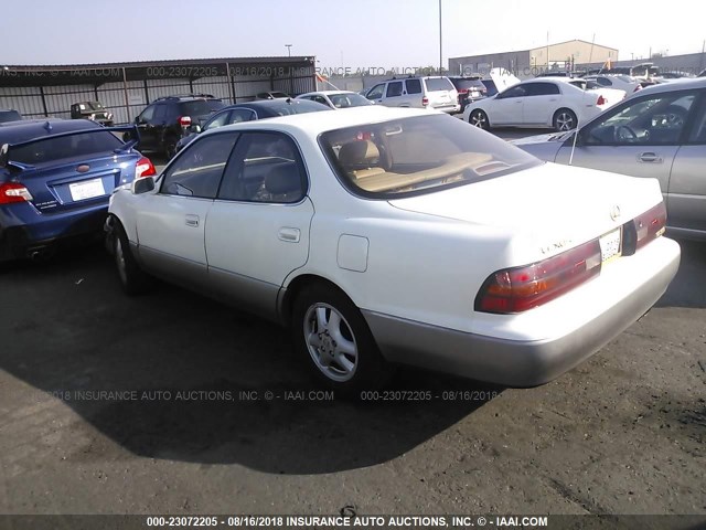 JT8VK13T1P0228156 - 1993 LEXUS ES 300 WHITE photo 3