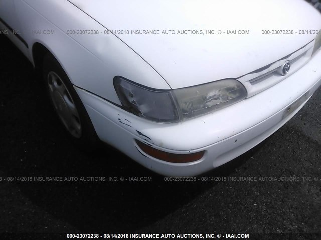 2T1BB02E1VC190772 - 1997 TOYOTA COROLLA DX WHITE photo 6