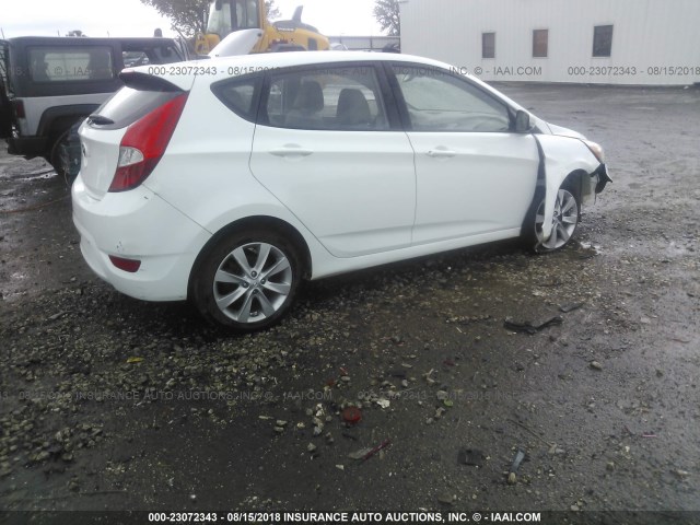 KMHCU5AE0EU155751 - 2014 HYUNDAI ACCENT GLS/SE WHITE photo 4