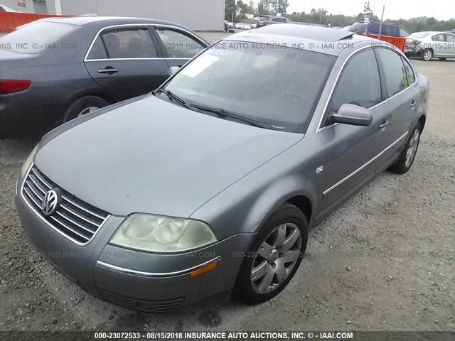 WVWRH63B63P399377 - 2003 VOLKSWAGEN PASSAT GLX GRAY photo 2