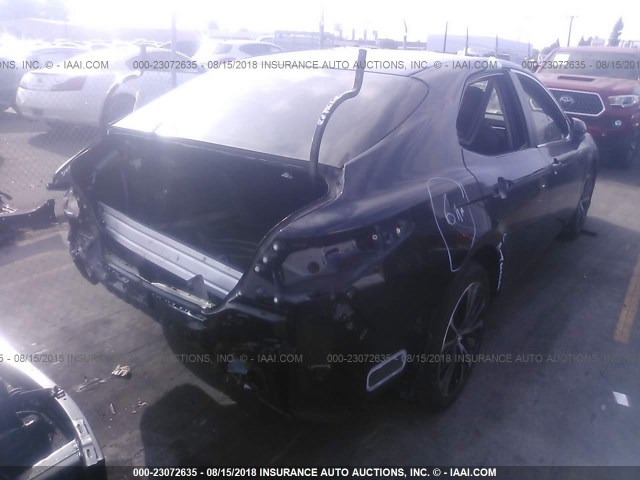 JTNB11HK4J3025481 - 2018 TOYOTA CAMRY L/LE/XLE/SE/XSE BLACK photo 4