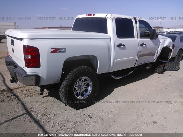 2GCEK13M171579602 - 2007 CHEVROLET SILVERADO K1500 CREW CAB WHITE photo 4