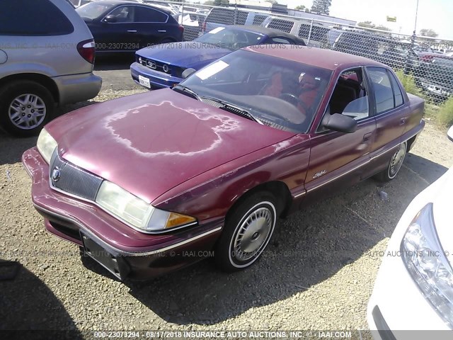 1G4NJ54N6NC619838 - 1992 BUICK SKYLARK MAROON photo 2