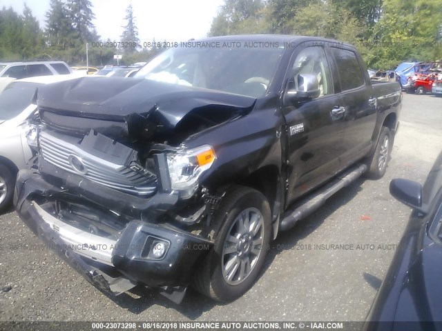 5TFAY5F13FX437467 - 2015 TOYOTA TUNDRA CREWMAX 1794/PLATINUM 黑色 照片 2