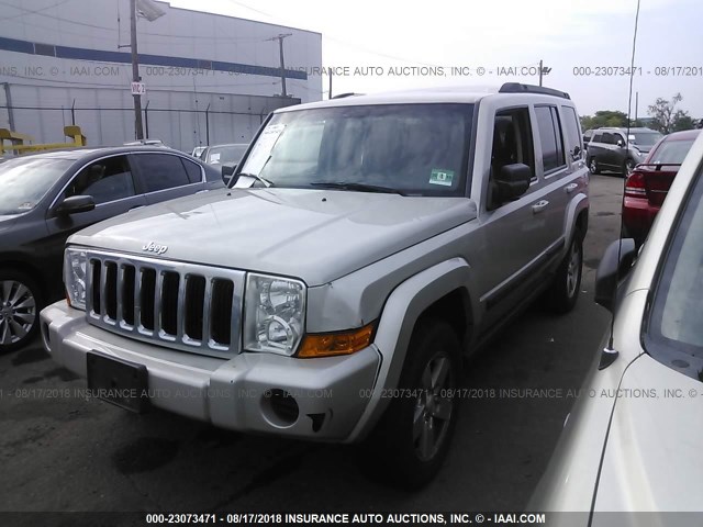 1J8HG48KX8C140684 - 2008 JEEP COMMANDER SPORT Marrón foto 2