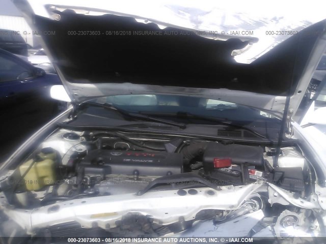 JTDBE32K830160884 - 2003 TOYOTA CAMRY LE/XLE 白色 照片 10