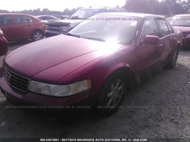 1G6KS54Y04U108927 - 2004 CADILLAC SEVILLE SLS RED photo 2