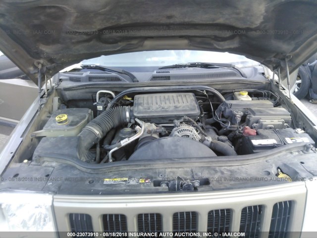 1J8HG48N46C158248 - 2006 JEEP COMMANDER GOLD photo 10