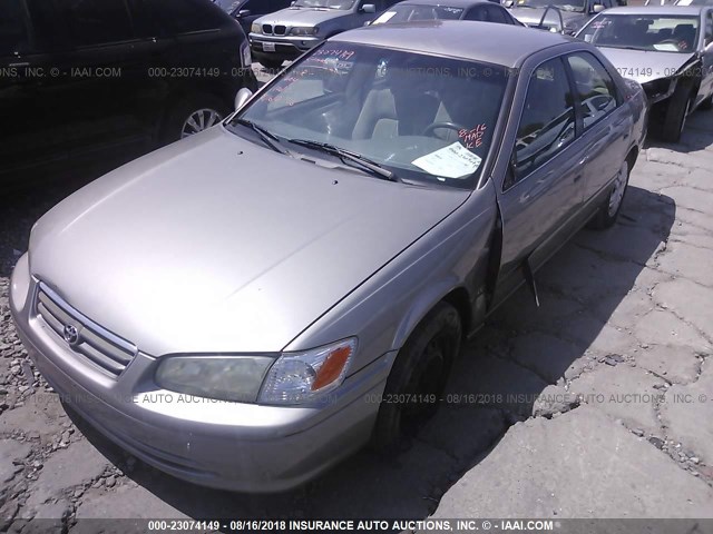 JT2BG22K2Y0471697 - 2000 TOYOTA CAMRY CE/LE/XLE 米色 照片 2