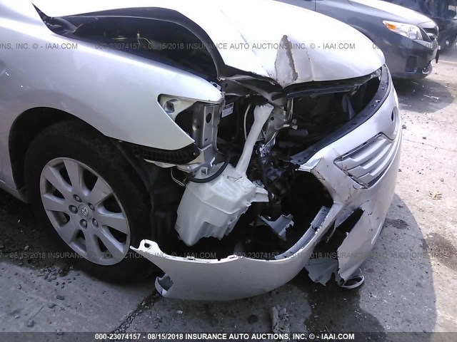 4T1BK46K68U056348 - 2008 TOYOTA CAMRY LE/XLE/SE Күміс фото 6