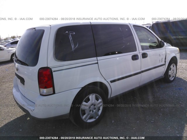 1GNDU23W58D177897 - 2008 CHEVROLET UPLANDER LS WHITE photo 4