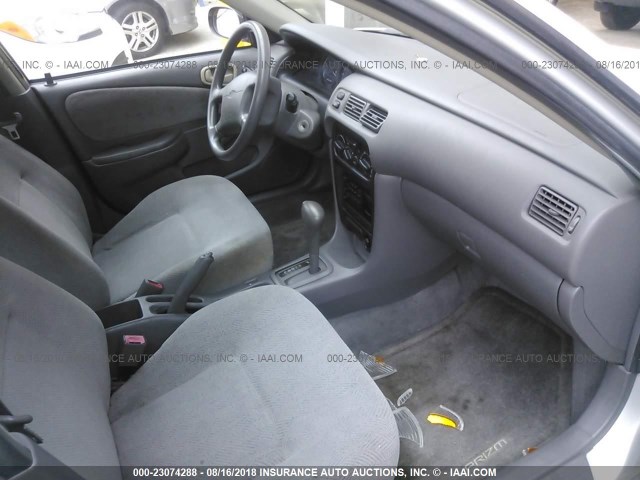 1Y1SK528XXZ438660 - 1999 CHEVROLET GEO PRIZM LSI 银色 照片 5