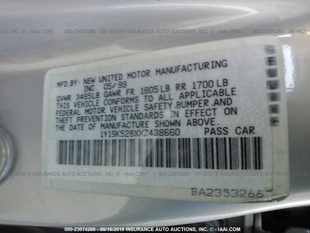 1Y1SK528XXZ438660 - 1999 CHEVROLET GEO PRIZM LSI 银色 照片 9