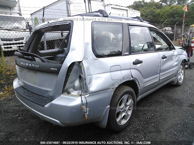 JF1SG65694G702972 - 2004 SUBARU FORESTER 2.5XS SILVER photo 4