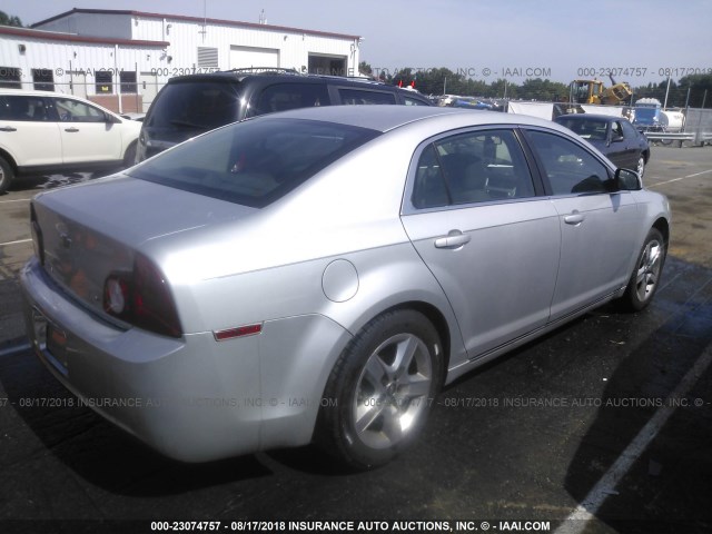 1G1ZH57B69F241925 - 2009 CHEVROLET MALIBU 1LT 银色 照片 4