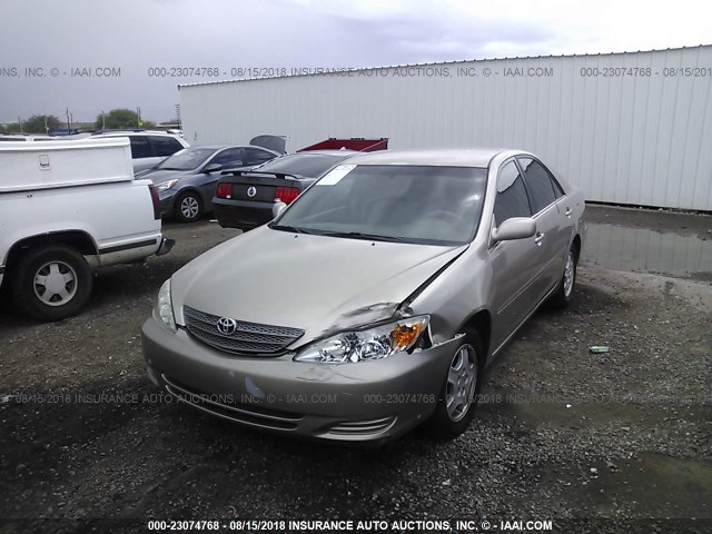 4T1BF32K13U566748 - 2003 TOYOTA CAMRY LE/XLE/SE Gümüş foto 2